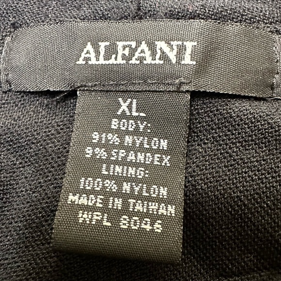 ALFANI Woman’s Top - Picture 3 of 3